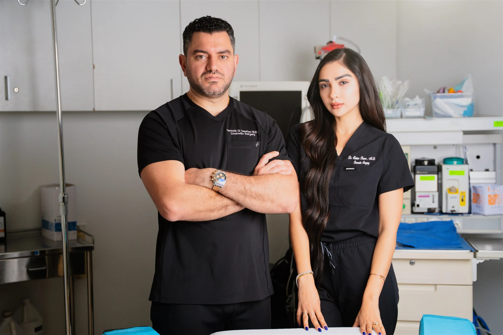 Contact Elevé Cosmetic Surgery